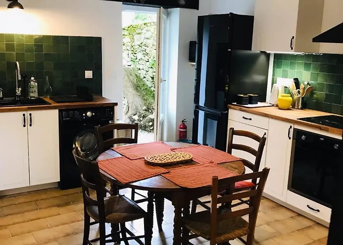 Des Canelles Villespy